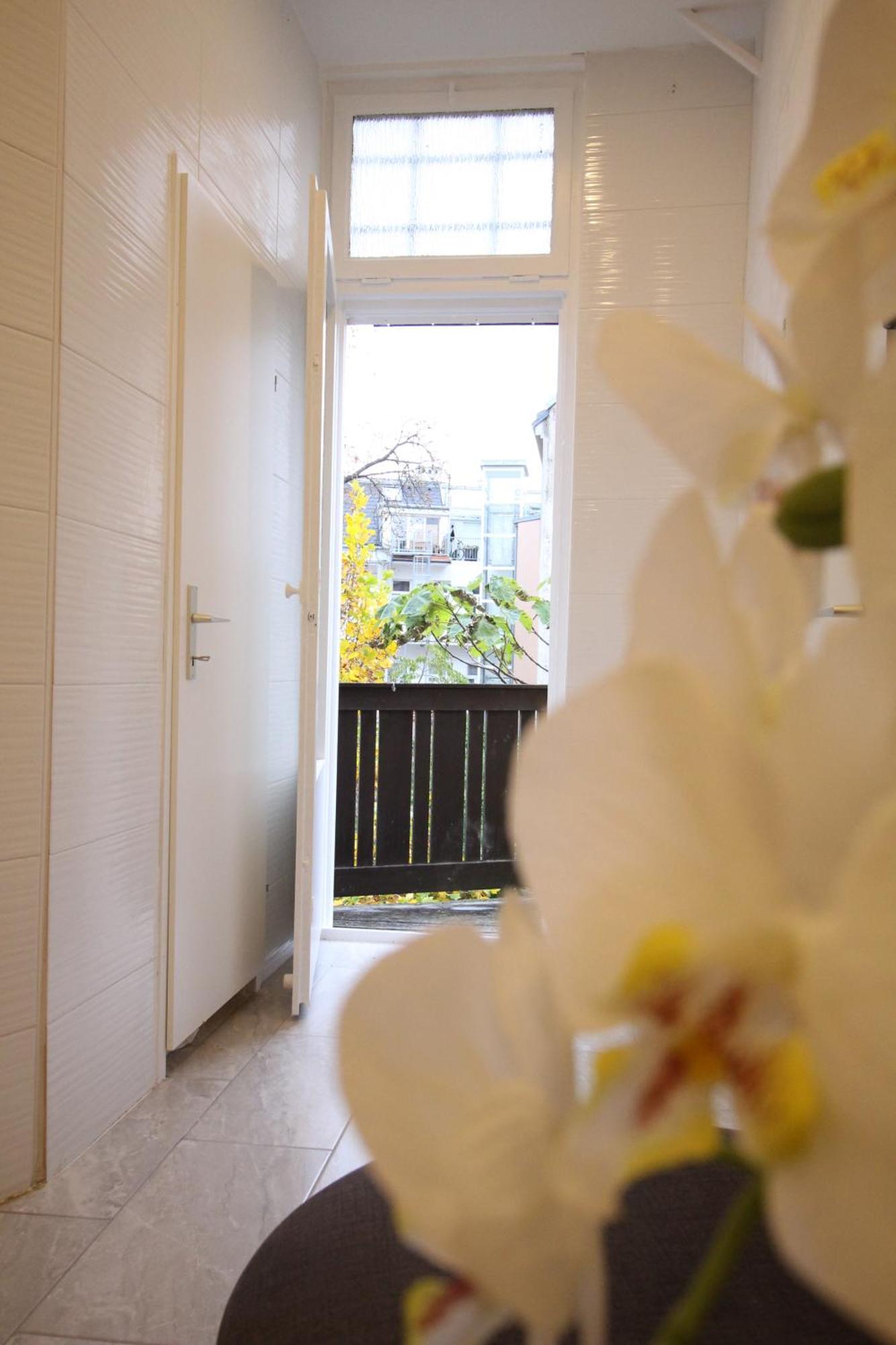 Comfortable In The Alterlaa Area Lv4 Privatunterkunft Wien